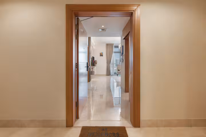 The Links East: The hall