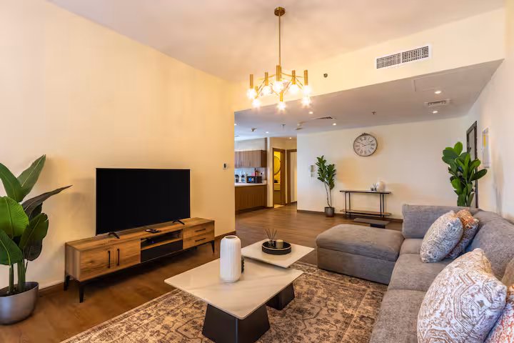Sulafa Tower: The living room from the hall